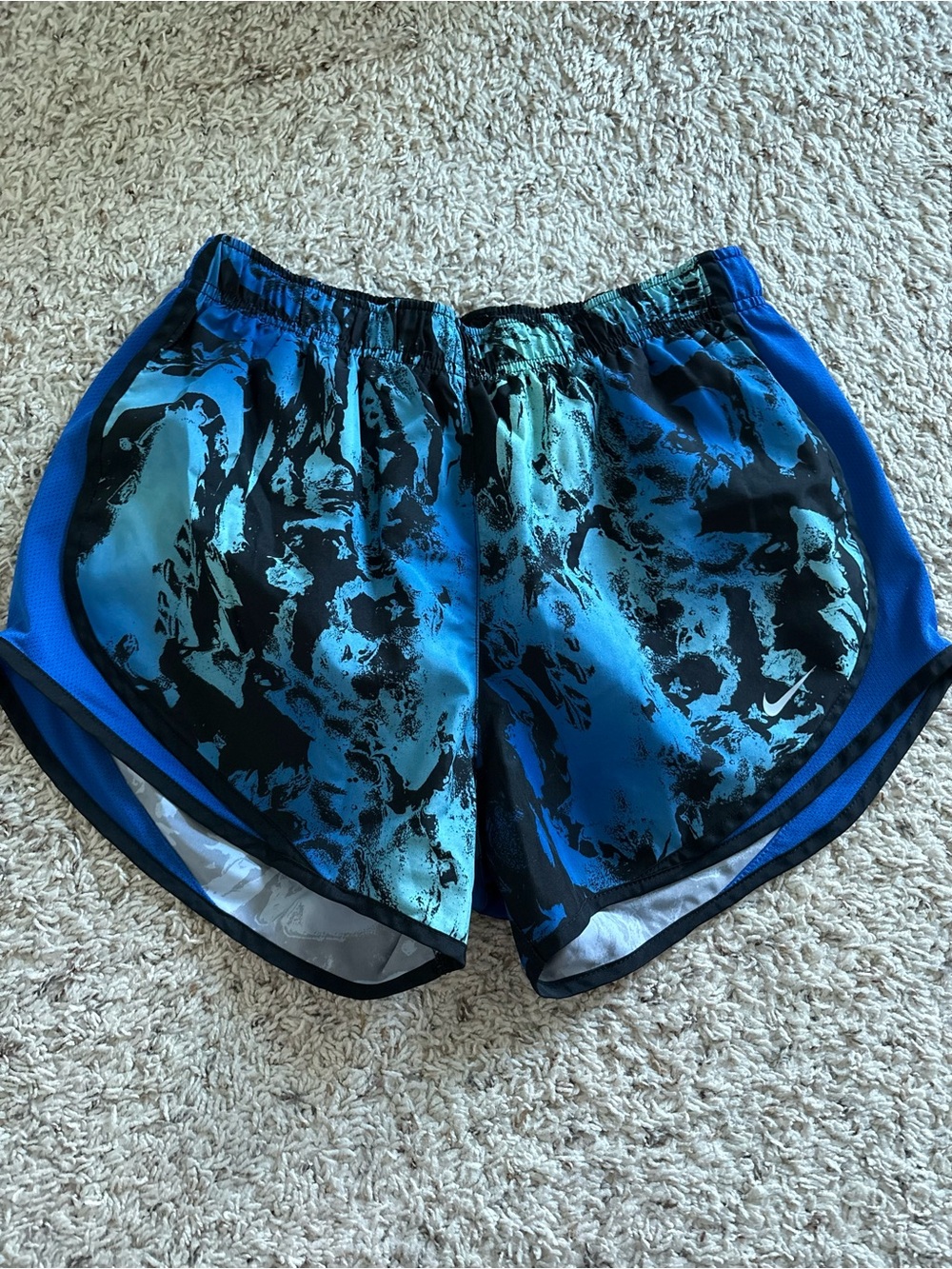 Nike Tempo Dri-Fit Womens MED Blue Print Mid-Rise Brief-Lined Running Shorts